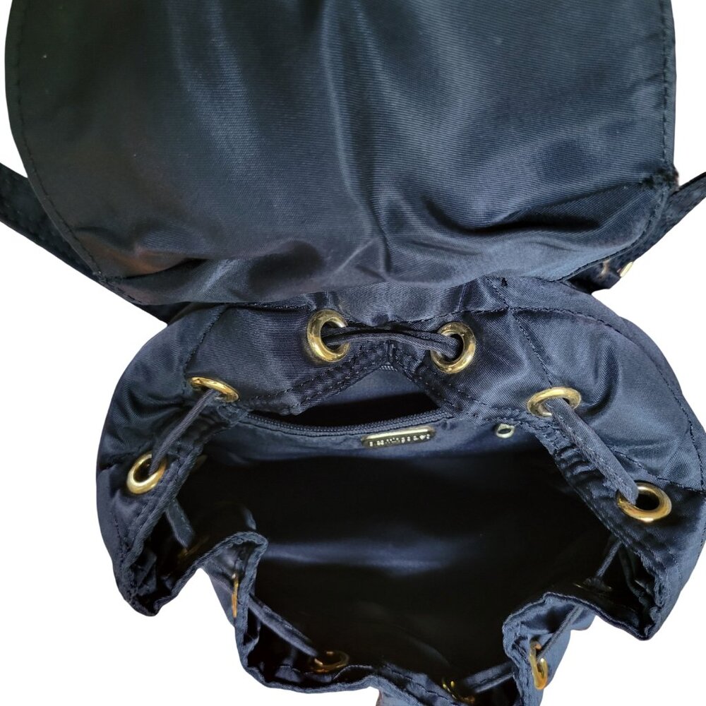 Woman's Backpack - image 3